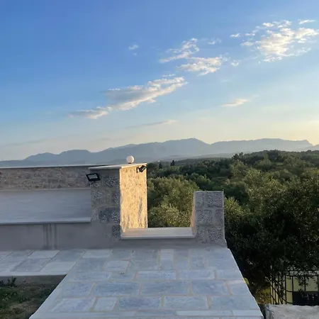 Enada & Olive Farm Kır Evi Gytheio