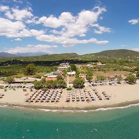 Casa di campagna Enada & Olive Farm