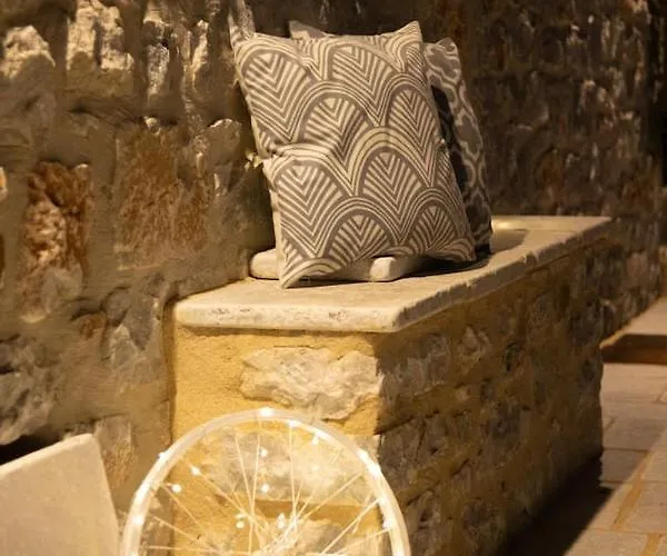 Enada Suite&olive Farm Casa rural Githio