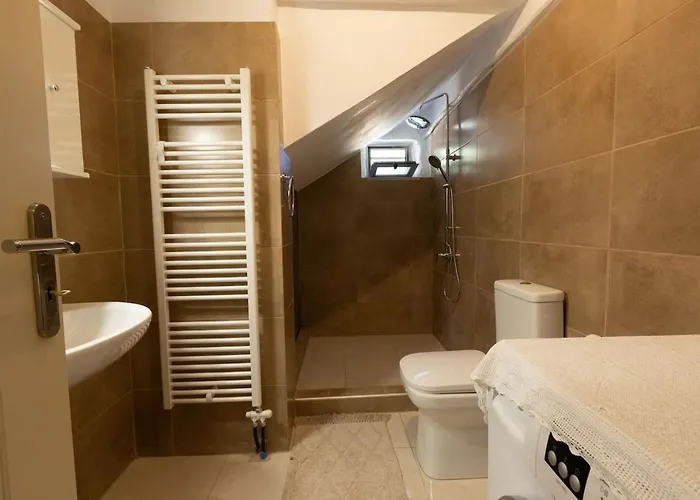 Enada Suite&olive Farm Casa rural Githio