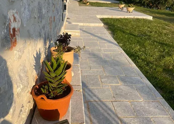 Enada & Olive Farm Εξοχικό σπίτι *